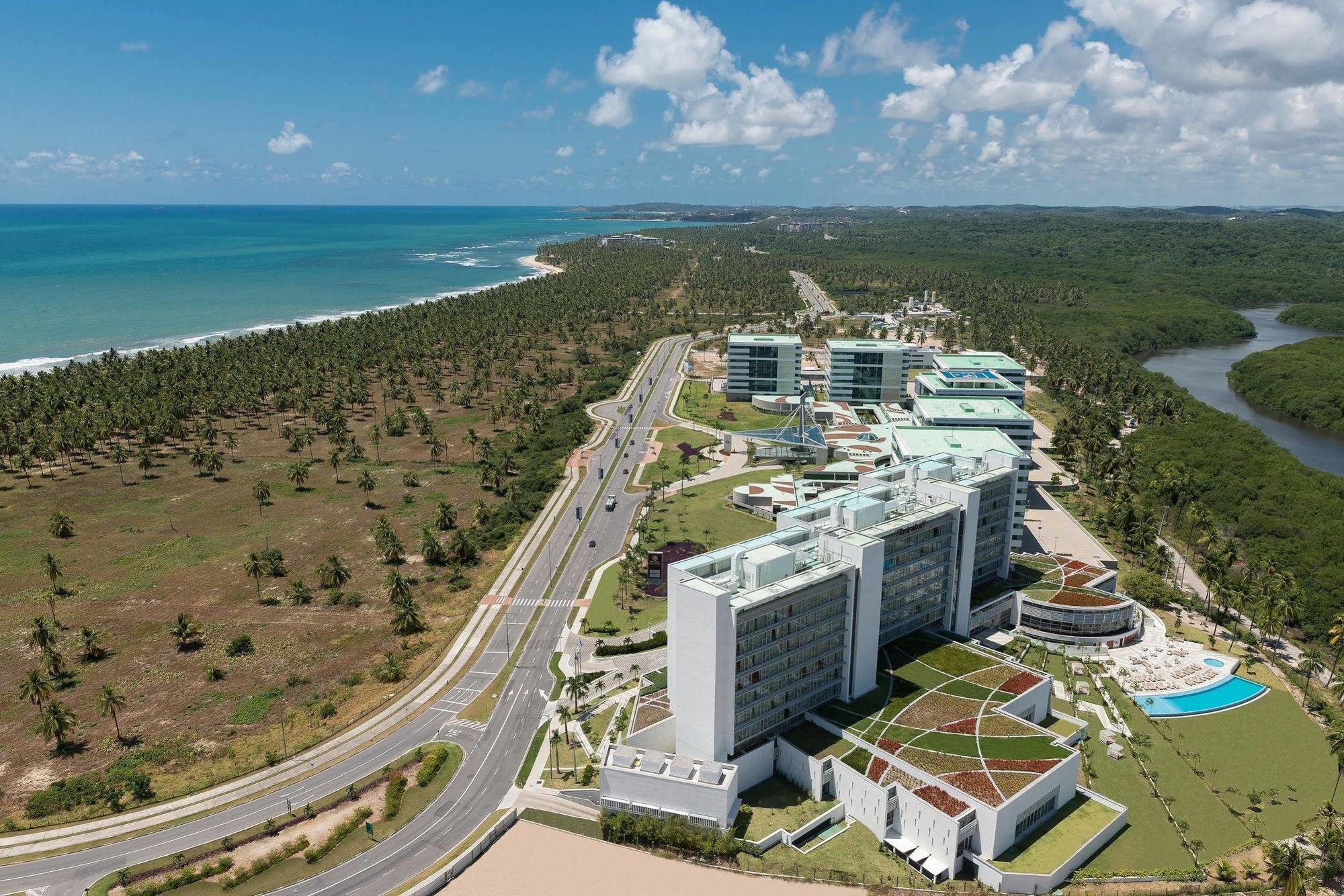 Sheraton Reserva Do Paiva Cabo de Santo Agostinho Exteriér fotografie Aerial view of the resort